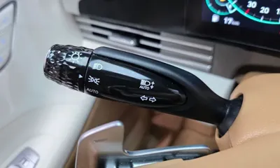 Hyundai Grandeur 2021, 63695 км, за 16279.38 USD - фото 34