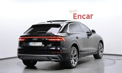 Audi Q8 2021, 109858 км, за 40898.57 USD