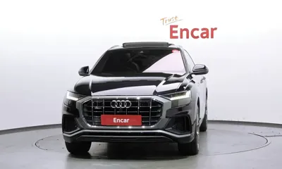 Audi Q8 2021, 109858 км, за 40898.57 USD