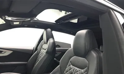 Audi Q8 2021, 109858 км, за 40898.57 USD - фото 17