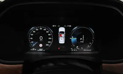 Volvo S90 2020, 82007 км, за 24380.57 USD - фото 8
