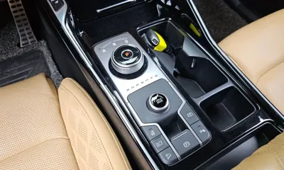 Kia Sorento 2023, 32323 км, за 22924.32 USD - фото 9
