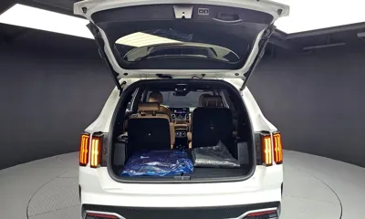 Kia Sorento 2023, 32323 км, за 22924.32 USD - фото 20