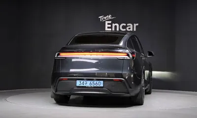 Tesla Model Y 2025, 21872 км, за 32755.68 USD