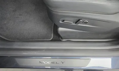 Tesla Model Y 2025, 21872 км, за 32755.68 USD - фото 32
