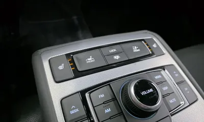 Genesis G80 2018, 92658 км, за 11465.8 USD - фото 18