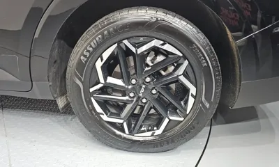 Kia Canival 2025, 33580 км, за 22871.51 USD