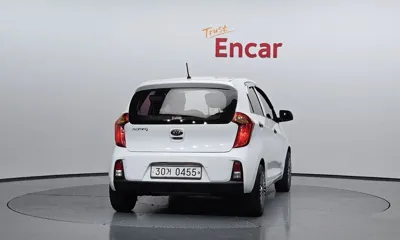 Kia Morning 2016, 60523 км, за 2637.5 USD