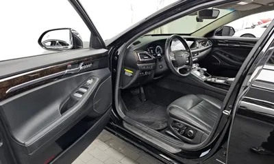 Genesis G90 2020, 215846 км, за 13207.79 USD