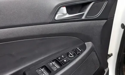 Hyundai Tucson 2020, 121910 км, за 10043.32 USD - фото 28