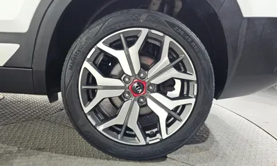 Kia Seltos 2022, 88305 км, за 12275.17 USD - фото 21