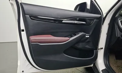 Kia Seltos 2022, 88305 км, за 12275.17 USD - фото 24