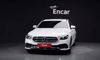 Mercedes-Benz E-Class 2022, 19043 км, за 30737.73 USD