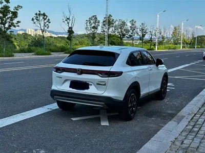 Honda Vezel 2023, 45000 км, за 16181.3 USD