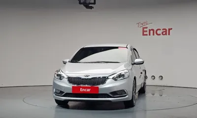 Kia K3 2015, 80667 км, за 3581.43 USD
