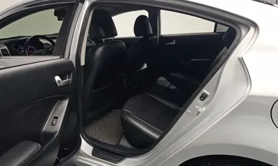 Kia K3 2015, 80667 км, за 3581.43 USD - фото 11