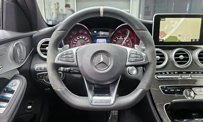 Mercedes-Benz C-Class 2017, 15300 км, за 44234.55 USD - фото 13