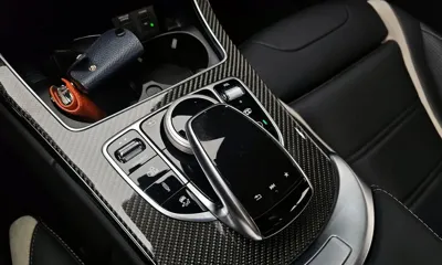 Mercedes-Benz C-Class 2017, 15300 км, за 44234.55 USD - фото 27