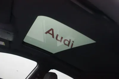 Audi Q4 e-tron 2025, 10050 км, за 65636.08 USD - фото 20