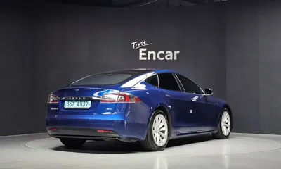 Tesla Model S 2017, 228748 км, за 18373.38 USD