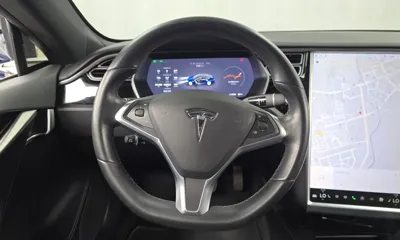 Tesla Model S 2017, 228748 км, за 18373.38 USD - фото 12