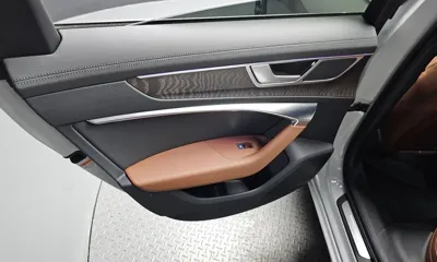 Audi A6 2023, 35220 км, за 26388.34 USD - фото 25