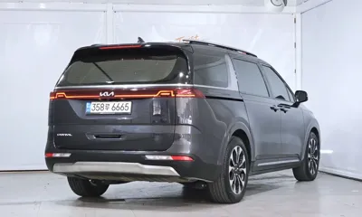 Kia Canival 2023, 64597 км, за 21368.09 USD