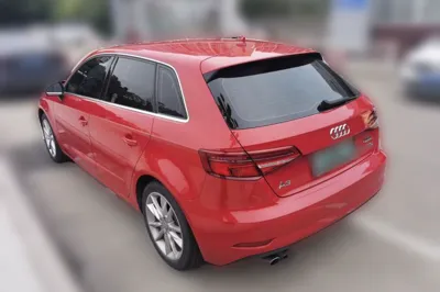 Audi A3 2018, 92100 км, за 8137 USD
