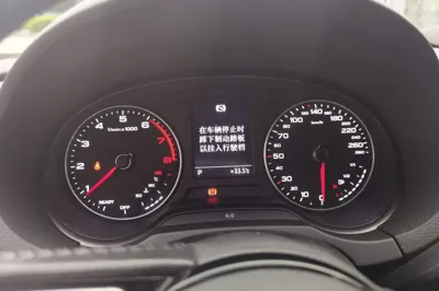 Audi A3 2018, 92100 км, за 8137 USD - фото 10