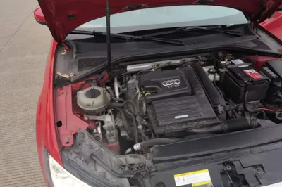 Audi A3 2018, 92100 км, за 8137 USD - фото 22