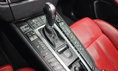 Porsche Macan 2018, 108018 км, за 21573.28 USD - фото 9