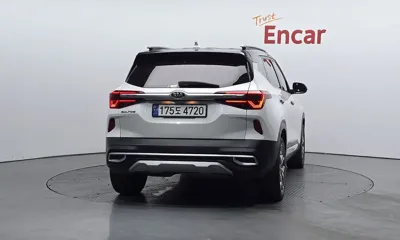 Kia Seltos 2021, 134466 км, за 10241.16 USD