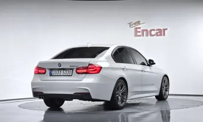 BMW 3-Series 2016, 117418 км, за 11171.35 USD