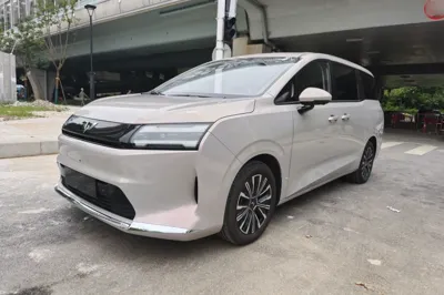 Wuling Wuling Starlight 730 · 2025 год