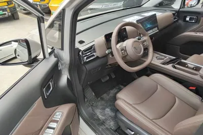 Wuling Wuling Starlight 730 2025, 400 км, за 18306 USD - фото 29