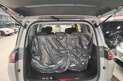 Wuling Wuling Starlight 730 2025, 400 км, за 18306 USD - фото 33