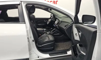 Hyundai Tucson 2015, 166915 км, за 4232.6 USD - фото 26