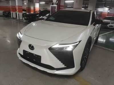 Lexus RZ · 2023 год