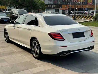 Mercedes-Benz E-Class 2019, 84000 км, за 26560.65 USD