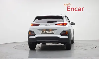 Hyundai Kona 2020, 81234 км, за 8861.76 USD