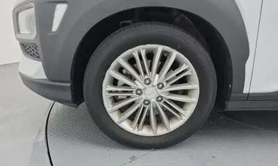 Hyundai Kona 2020, 81234 км, за 8861.76 USD