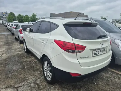 Hyundai Tucson 2013, 137698 км, за 3365.05 USD