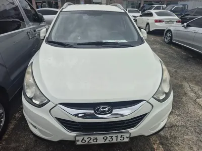 Hyundai Tucson 2013, 137698 км, за 3365.05 USD