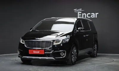 Kia Canival · 2018 год