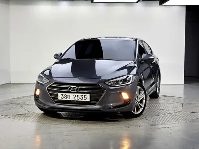 Hyundai Avante 2018, 114617 км, за 4553.75 USD