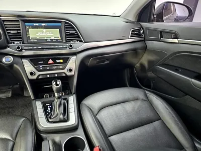 Hyundai Avante 2018, 114617 км, за 4551.67 USD - фото 10