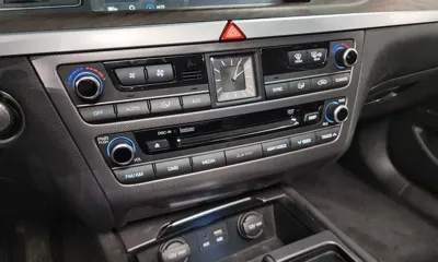 Hyundai Genesis 2015, 143024 км, за 5827.81 USD - фото 16