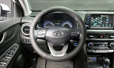 Hyundai Kona 2019, 41705 км, за 11487.46 USD - фото 13