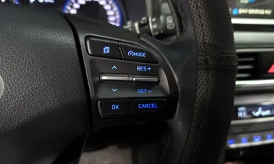 Hyundai Kona 2019, 41705 км, за 11487.46 USD - фото 17