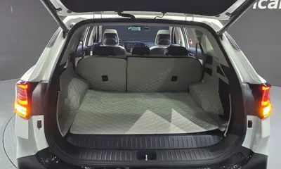 Kia Sportage 2023, 44102 км, за 27627.89 USD - фото 31